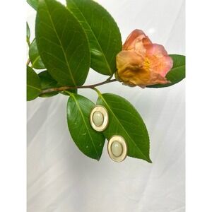 Vintage Oval Cabochon Stud Earrings in Cream & Gold Tone